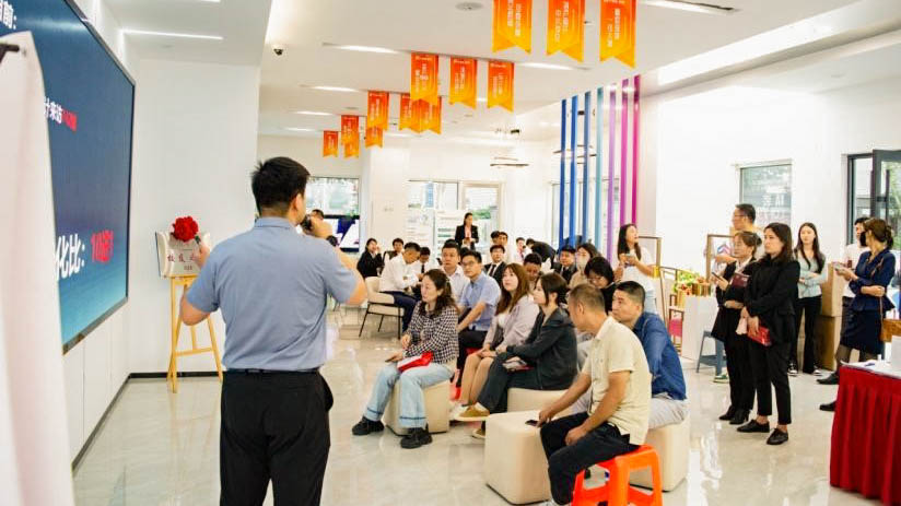 抢抓国庆黄金周机遇·地产篇 | 用好政策窗口 加大推盘力度 黄金周销售额突破7000万元！