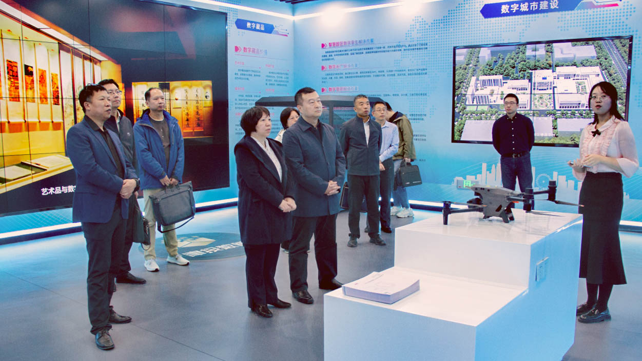 黑料
与天津出版传媒集团开展座谈交流